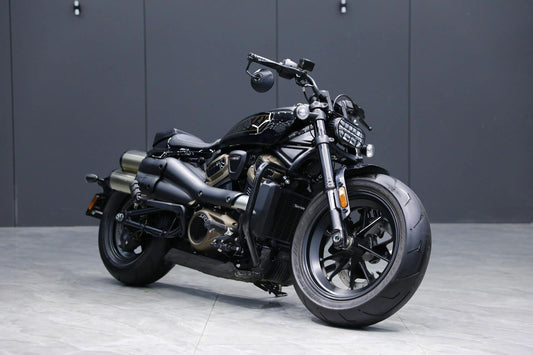 How to Adjust the Front and Rear Suspension on a Harley